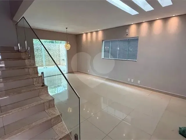 Imagem 8: Condomínio com 3 Quartos À Venda em Morada do Ouro - Mt