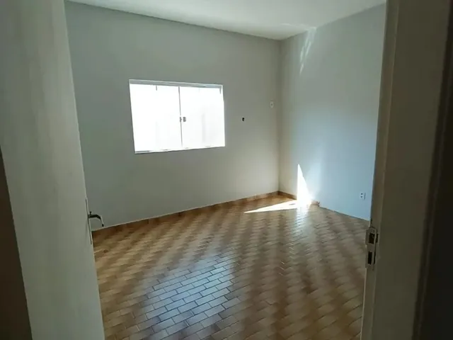Imagem 12: Imóvel para Venda Possui 100 Metros Quadrados com 3 Quartos em Vista Alegre - Cuiabá