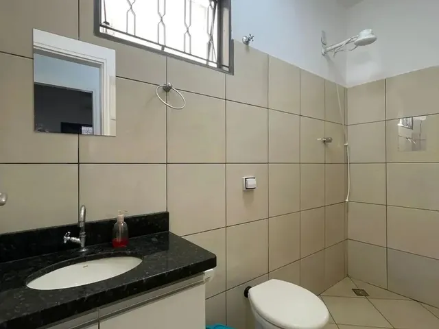 Imagem 12: Casa Térrea com 4 Quartos e Piscina no santa Cruz 2 Rua Fechada Energia Solar