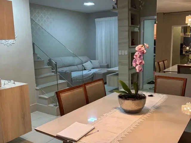 Imagem: Vende-Se Uma Casa/Sobrado no Condomínio