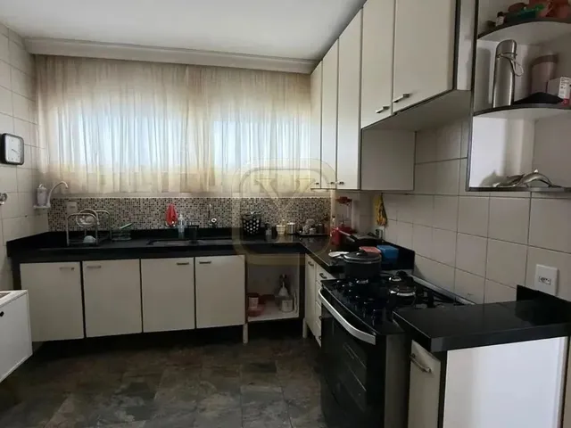 Imagem 2: Apartamento À Venda no Edifício Casablanca