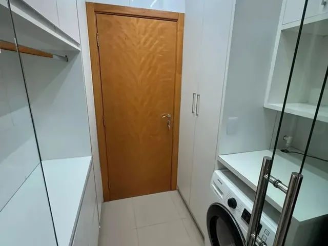 Imagem 16: Edifício Arthur - Apartamento com 3 Suítes À Mobiliado