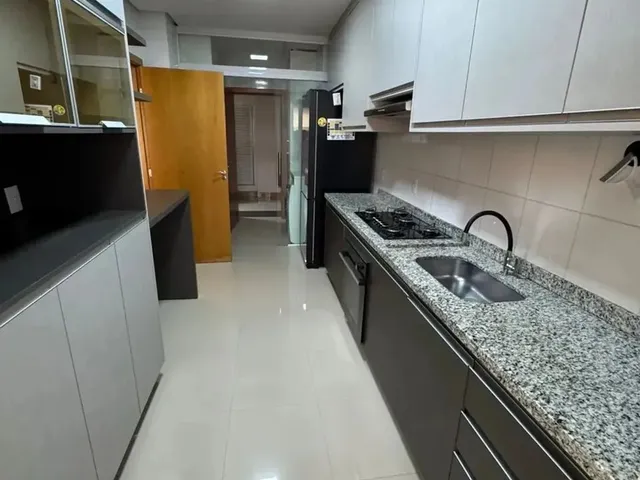 Imagem 10: Edifício Arthur - Apartamento com 3 Suítes À Mobiliado