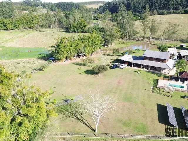 Imagem: Propriedade Belíssima com 3,4Ha, Sobrado