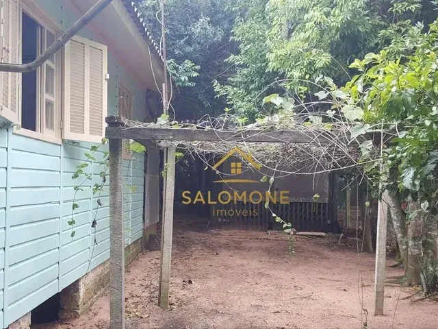 Imagem 8: Casa com Piscina em Condomínio Fechado