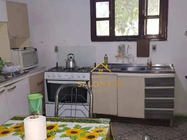 Imagem 2: Casa com Piscina em Condomínio Fechado