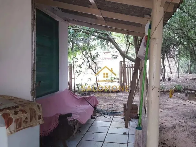 Imagem 11: Casa com Piscina em Condomínio Fechado