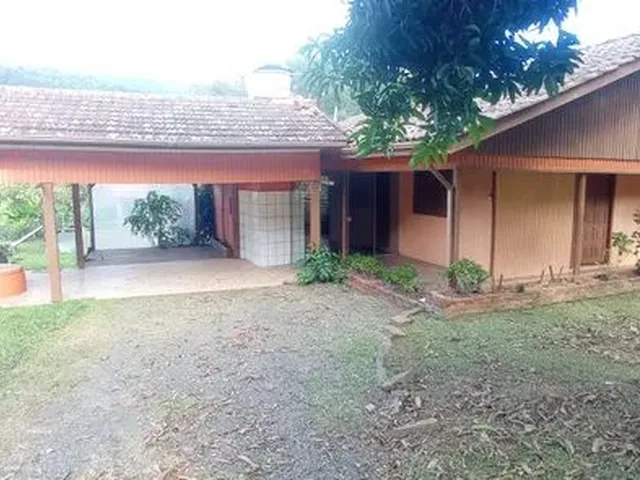 Imagem 1: Chácara com Casa , Rio nos Fundos,Roças