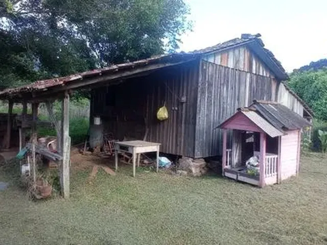 Imagem 8: Chácara com Casa , Rio nos Fundos,Roças
