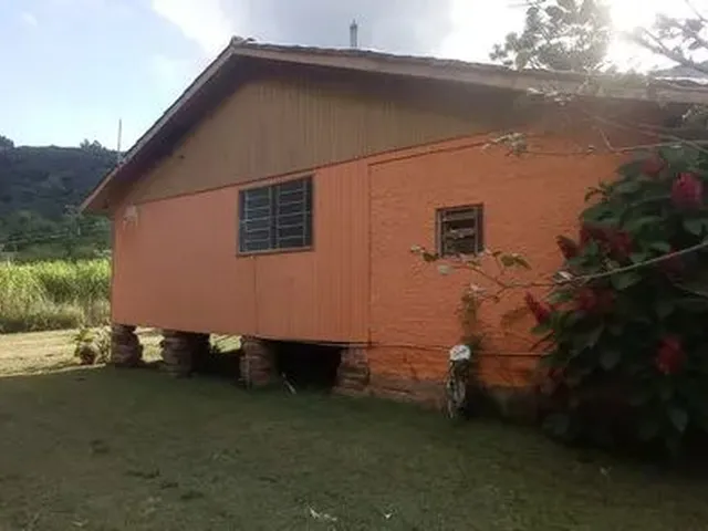 Imagem 10: Chácara com Casa , Rio nos Fundos,Roças