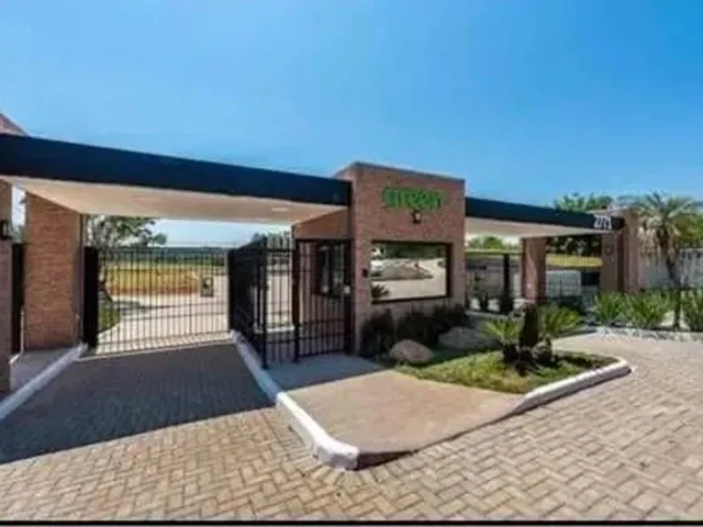 Imagem: Terreno-Lote Residencial com 2 Dormitorio(S)