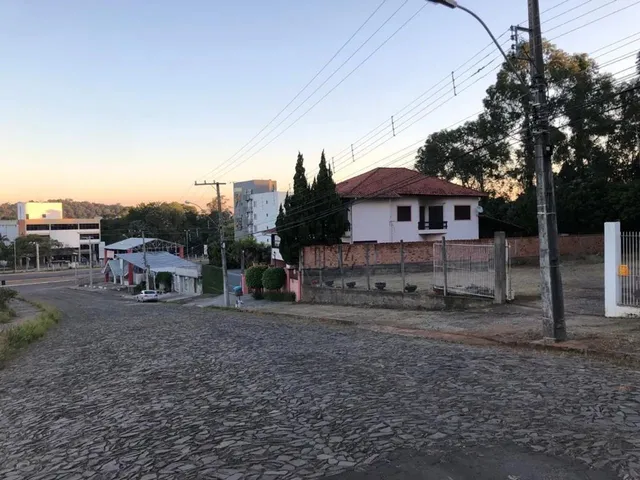Imagem: Terreno com 3 Dormitorio(S) Localizado(A)