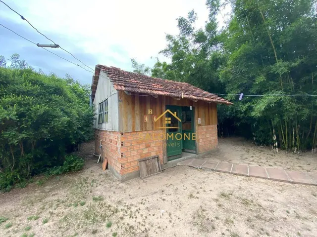 Imagem 5: Salomone Vende Sítio de 2000Me com 4 Dormitórios e Piscina