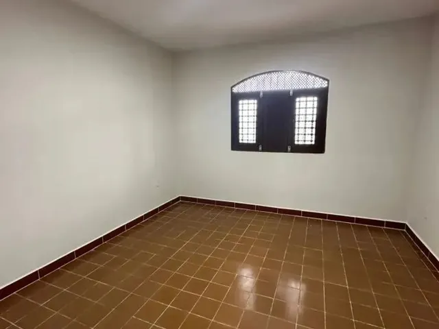 Imagem 9: Casa Térrea para Locação em Arapiraca, Baixão, 4 Dormitórios, 1 Suíte, 3 Banheiros
