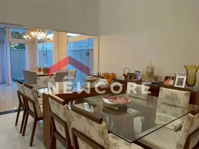 Imagem: Casa de Condomínio em Avenida Luiz Dosualdo