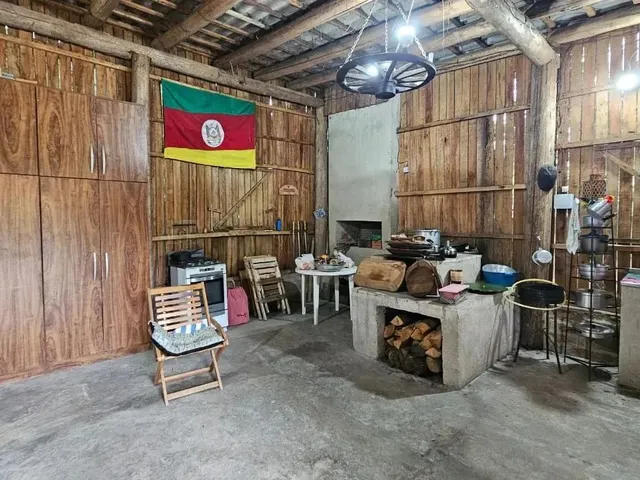 Imagem 4: Velleda Oferece Lindo Sítio Escriturado com Casa de 3 Dormitórios, Piscina e Galpão Em