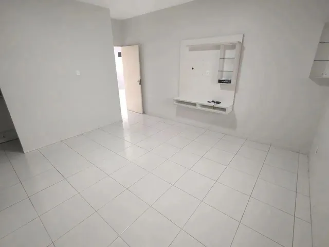 Imagem 4: Imóvel para Aluguel com 150 Metros Quadrados com 2 Quartos em São Luiz - Arapiraca - Al