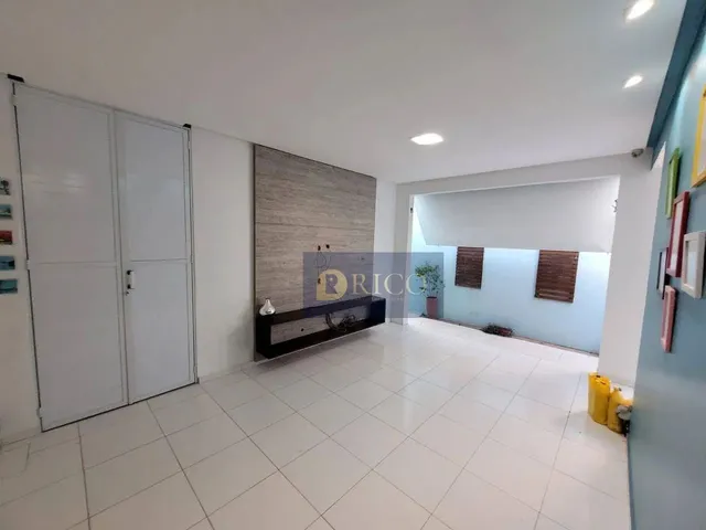 Imagem 15: Casa Reformada em Condomínio