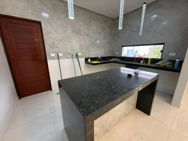 Imagem 14: Imóvel para Aluguel Tem 200 Metros Quadrados com 3 Quartos em São Luiz - Arapiraca - Al