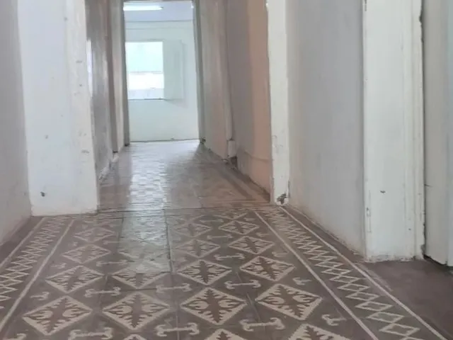 Imagem 3: Aluga-Se Casarão. Área de serviço, 3 Banheirose4 Dormitórios