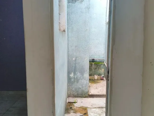 Imagem 9: Aluga-Se Casarão. Área de serviço, 3 Banheirose4 Dormitórios