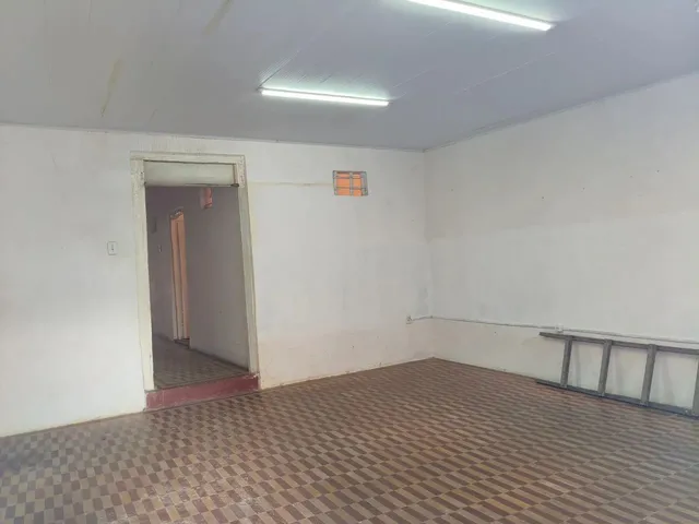 Imagem 13: Aluga-Se Casarão. Área de serviço, 3 Banheirose4 Dormitórios