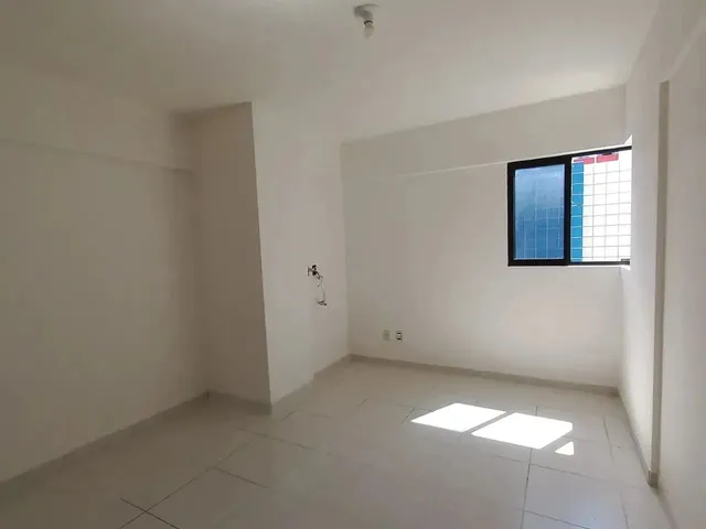 Imagem 3: 03 Quartos, 02 Suítes 79M², 4º Quadra do Mar do Vera Arruda, Jatiúca - Maceió - Al