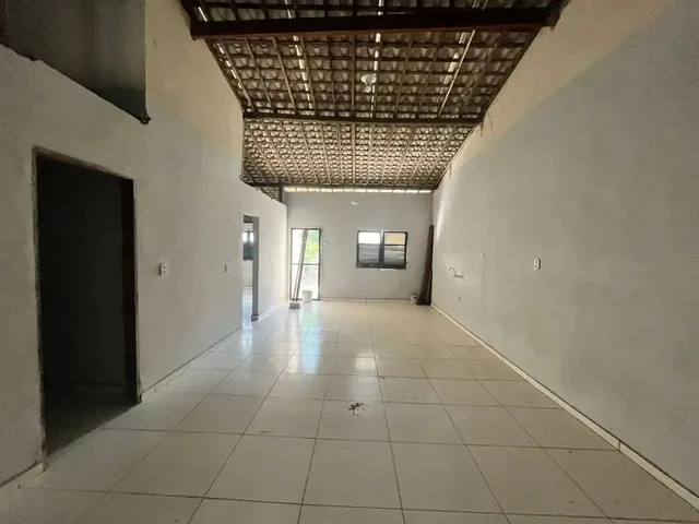 Imagem: Casa À Venda em Rua Pública