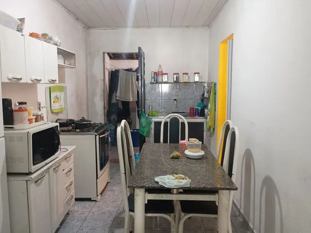 Imagem 7: Imóvel 03 Dormitórios e Garagem. Clima Bom