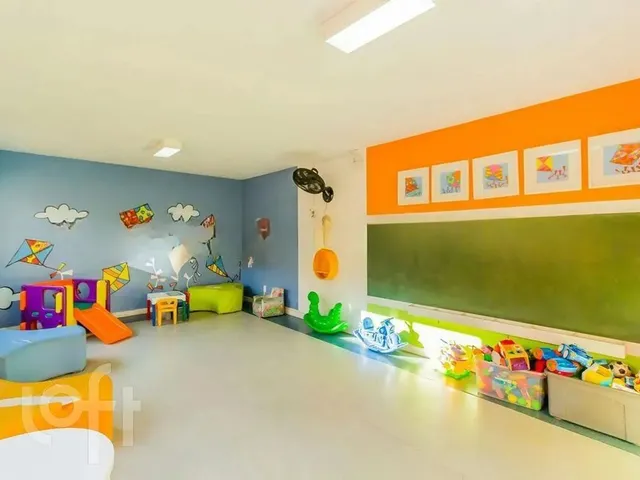 Imagem: O apartamento possui 3 Dormitórios, 1 Suíte, 3 Banheiros,