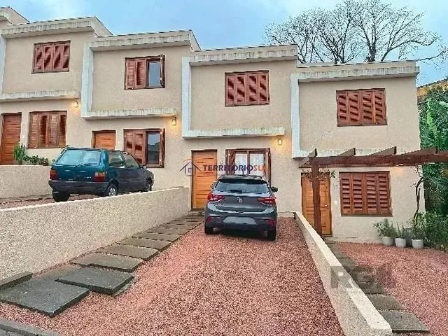 Imagem 1: Casa Condominio em Porto Alegre, no Bairro Teresópolis, com 2 Dormitório(S), e 2