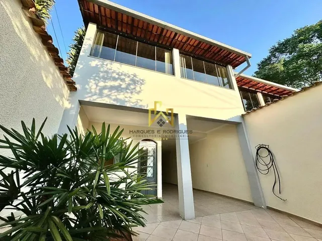 Imagem: Casa Geminada no Bairro Céu Azul