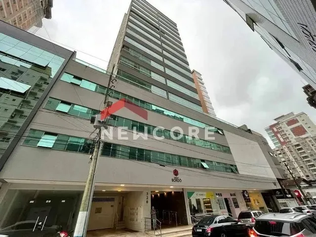 Imagem 1: Sala Comercial em Rua 254 a - Meia Praia - Itapema/Sc