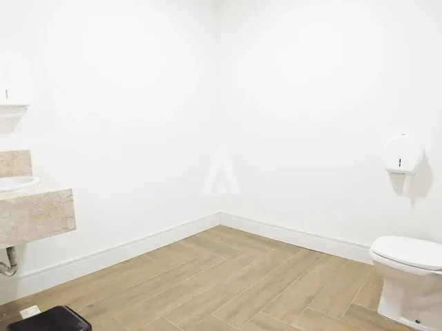 Imagem 3: Imóvel Comercial Localizado no Bucarein em Joinville com 190M² de...