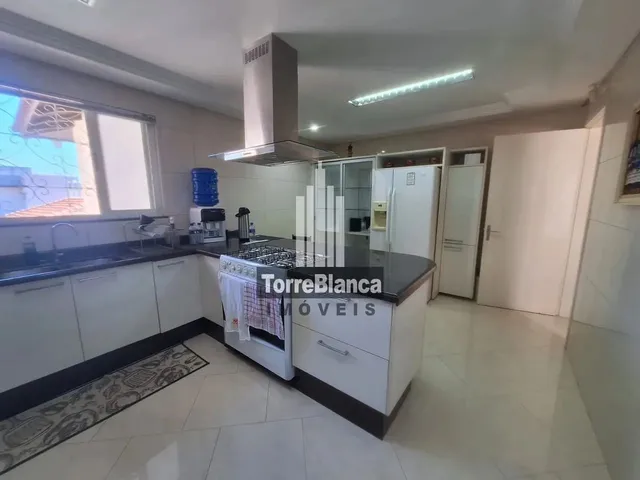 Imagem 6: Locação - Casa Mobiliada, 3 Quartos Sendo 1 Suíte, 3 Vagas, Olarias