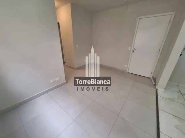 Imagem 16: Locação - Apartamento com 3 Quartos (Sendo 1 Suíte), 2 Vagas, Próximo Ao Balaroti