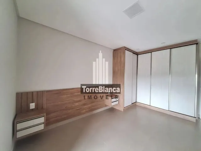 Imagem 8: Locação - Apartamento com 3 Quartos (Sendo 1 Suíte), 2 Vagas, Próximo Ao Balaroti
