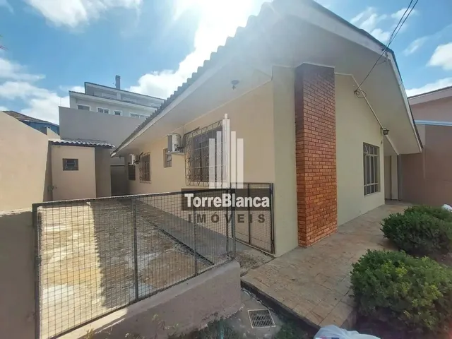 Imagem: Locação - Casa com 4 Quartos, 4 Vagas