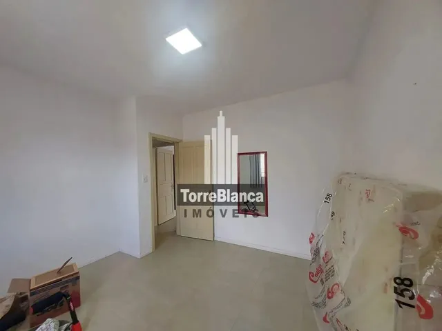Imagem 11: Locação - Casa com 4 Quartos, 4 Vagas de Garagem, Churrasqueira, Próximo a Cantina