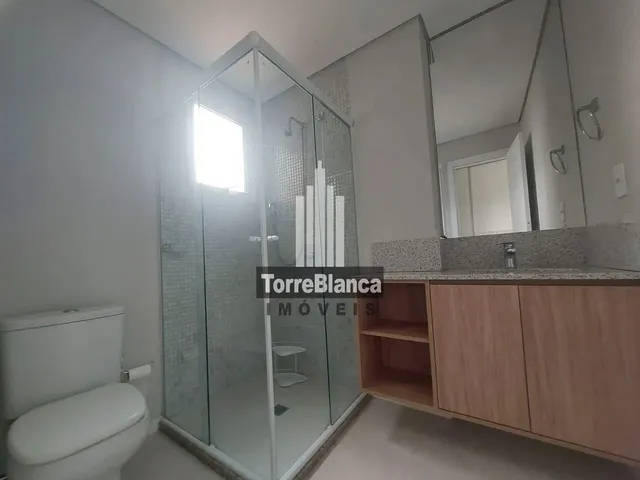 Imagem 5: Locação - Apartamento com 3 Quartos (Sendo 1 Suíte), 2 Vagas, Sacada Com