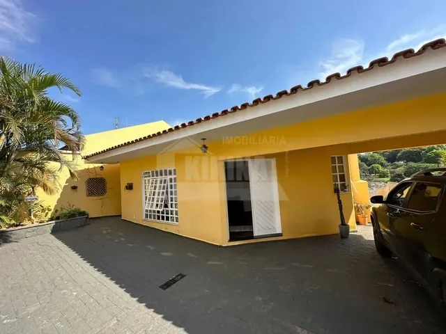 Imagem: Casa Residencial com 4 Quartos para Alugar