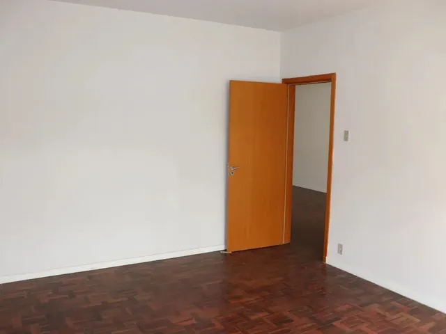 Imagem 11: Excelentes Apto Central com 03 Quartos, Ótima Localização !!
