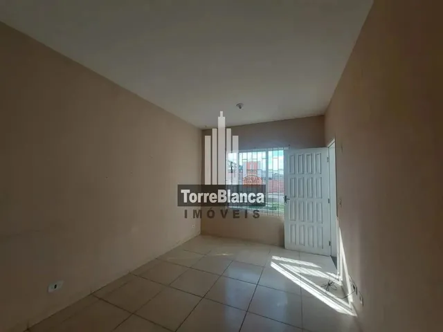Imagem 15: Locação - Casa com 2 Quartos, 3 Vagas de Garagem, Quintal Amplo, 51 M², Contorno