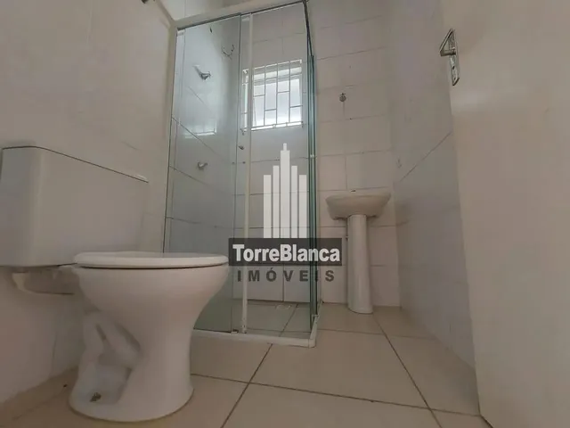 Imagem 14: Locação - Casa com 2 Quartos, 3 Vagas de Garagem, Quintal Amplo, 51 M², Contorno