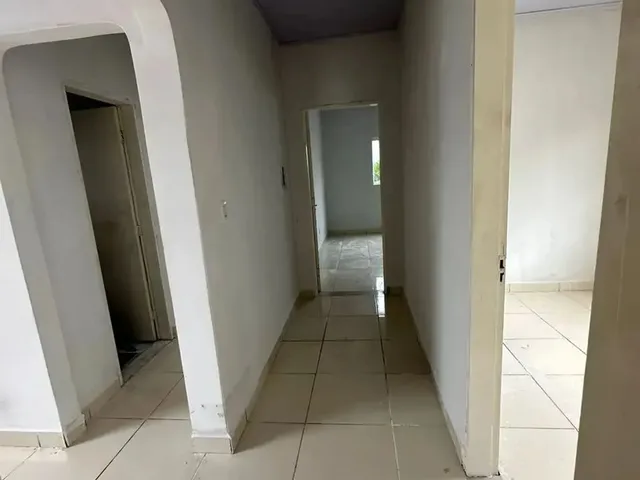 Imagem 5: Casa com 3 Quartos no Bairro Chapeu do Sol
