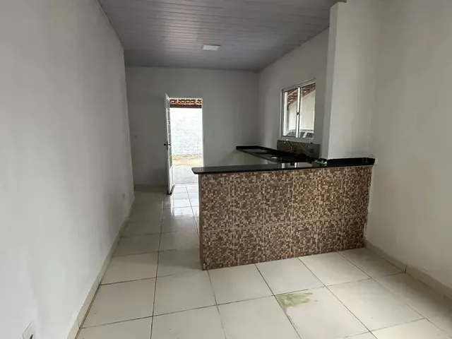Imagem 4: Casa com 3 Quartos no Bairro Chapeu do Sol