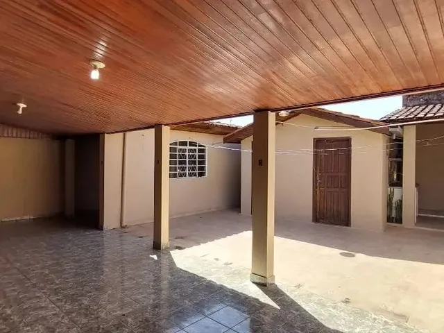 Imagem 4: Casa com 3 Quartos e 2 Salas no Centro Sul de Várzea Grande