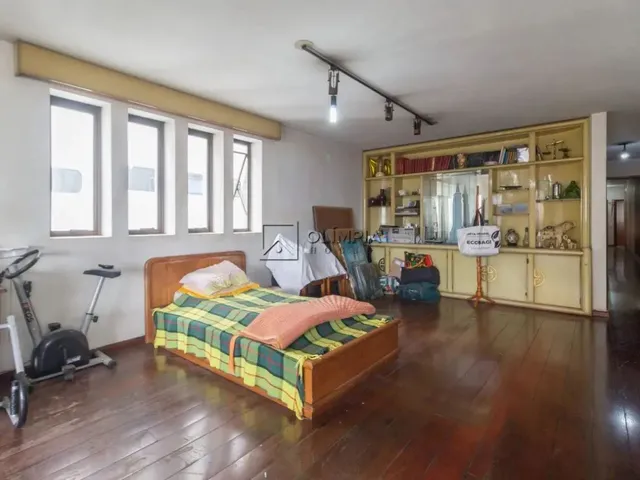 Imagem: Aluguel Apartamento 3 Dormitórios - 220