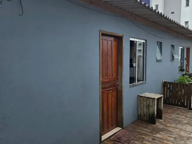 Imagem: Casa Fundos 2 Dormitórios Pequena