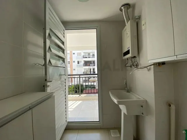 Imagem 5: Apartamento para Locação em Florianópolis, Abraão, 2 Dormitórios, 2 Suítes, 3